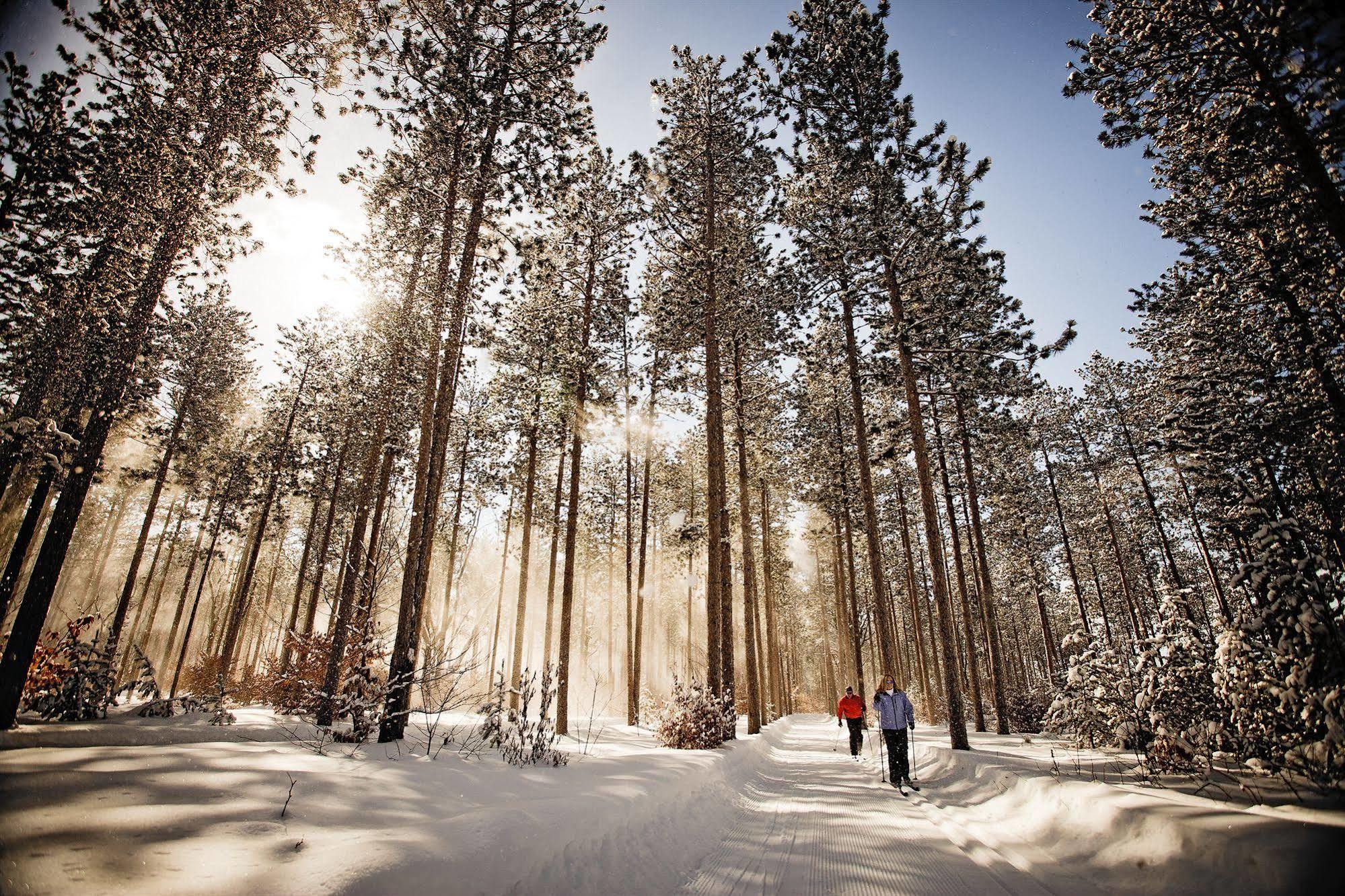 Готель Crystal Mountain Thompsonville Екстер'єр фото